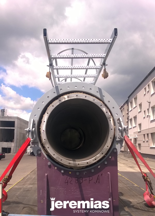 Komin FSA o wysokości 30 metrów